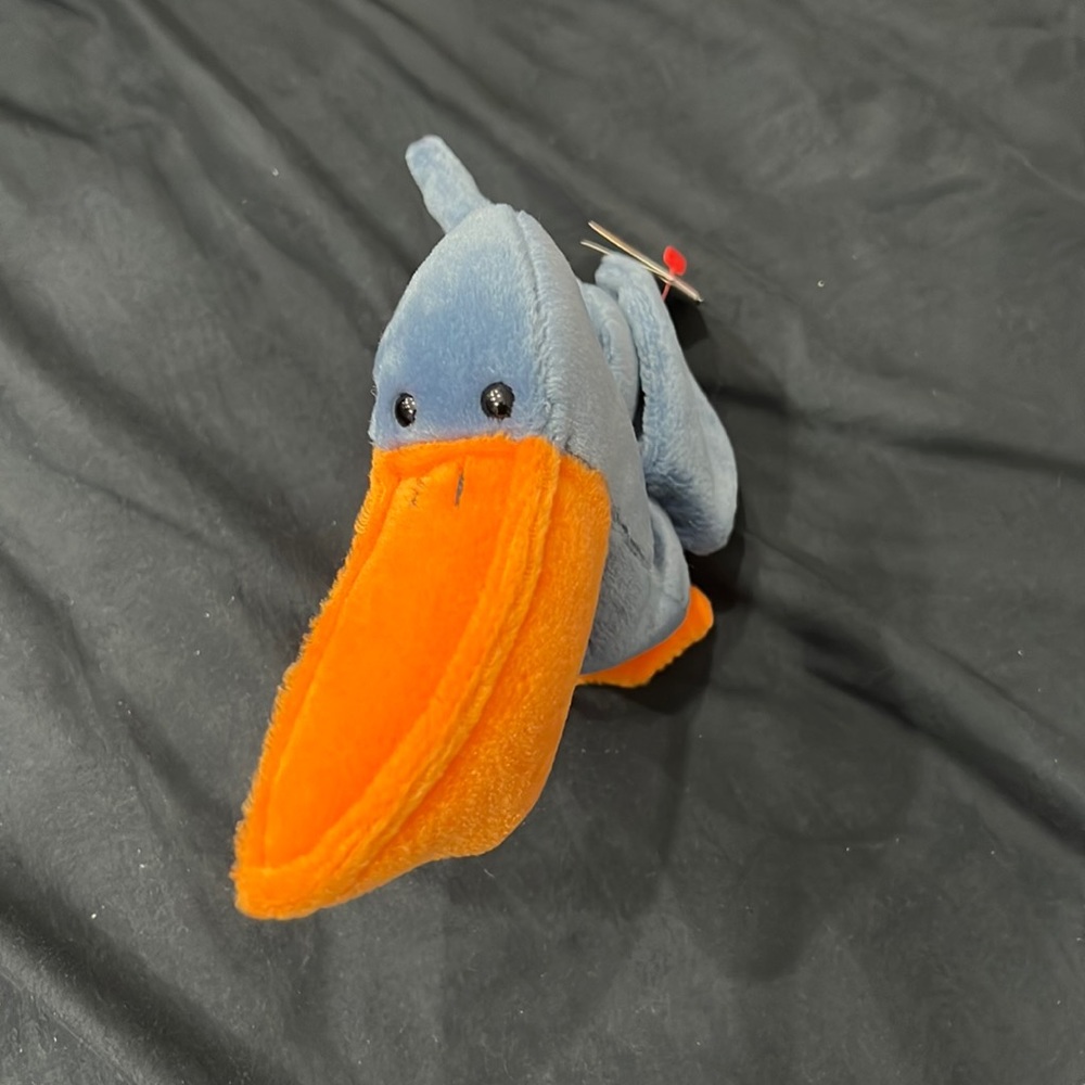 Scoop beanie baby
